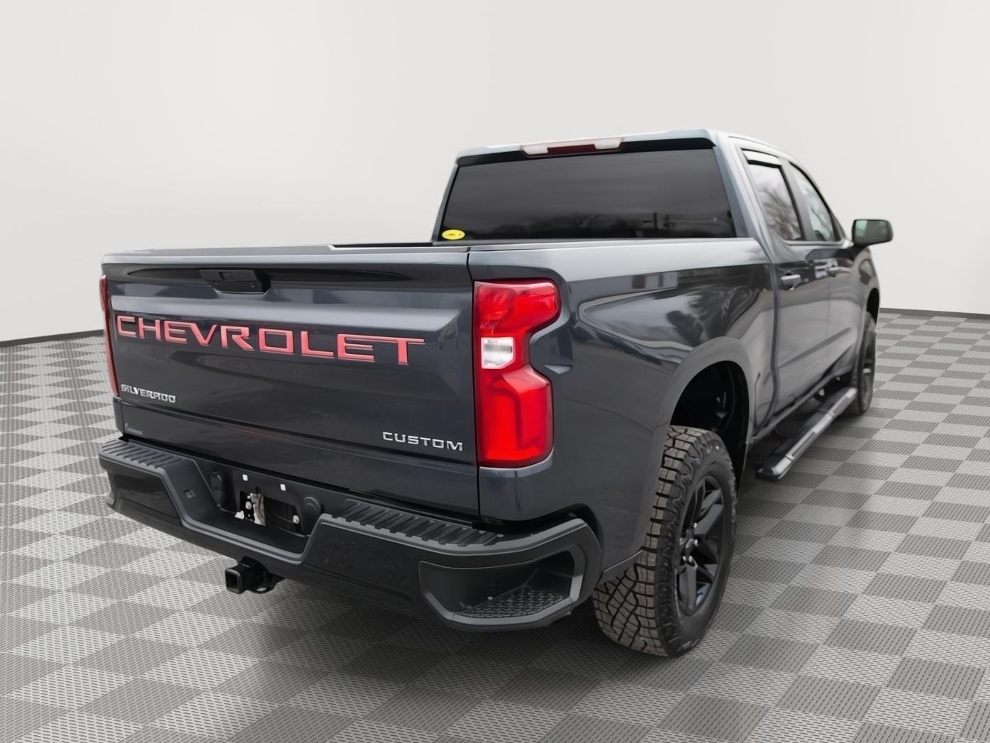 2022 Chevrolet Silverado 1500 Limited Custom - Photo 18