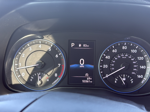 Used 2023 Gray Hyundai SEL image 12