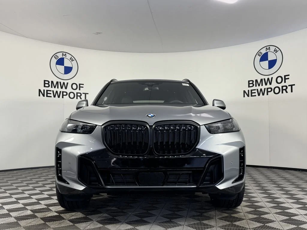 New 2026 Gray BMW xDrive40i image 4