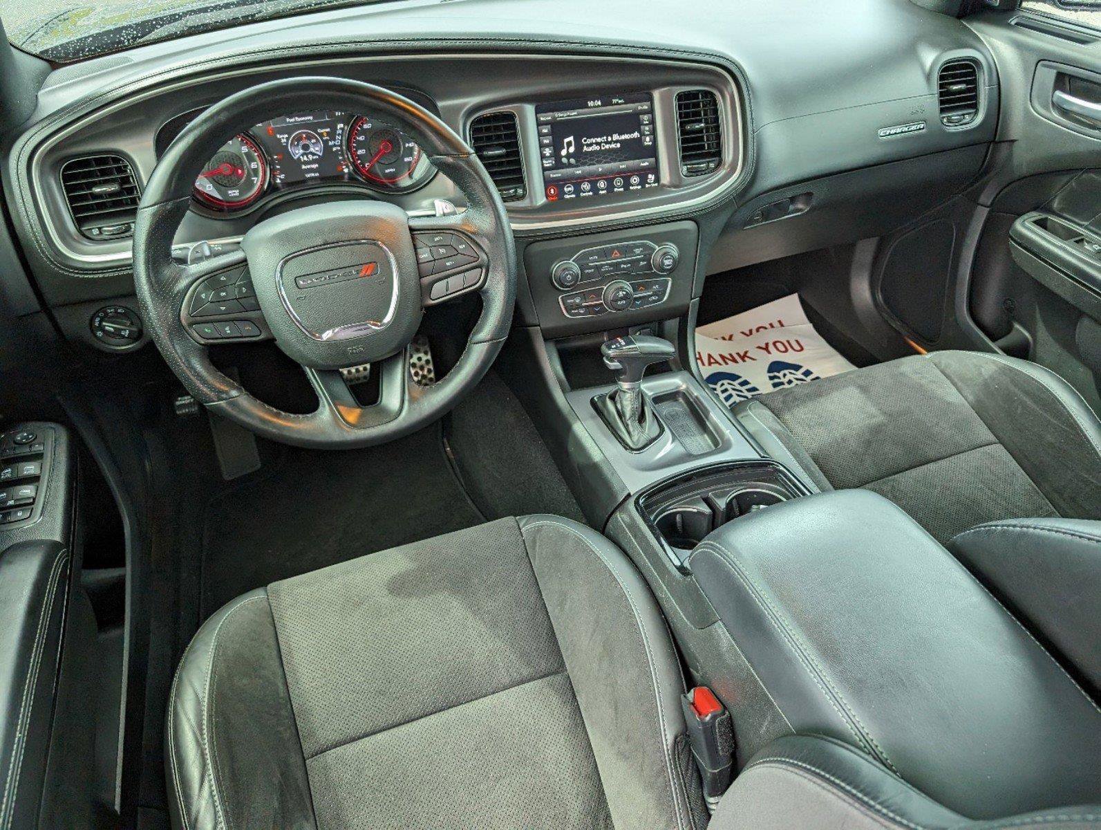 Used 2022 Granite Pearlcoat Dodge R/T image 17