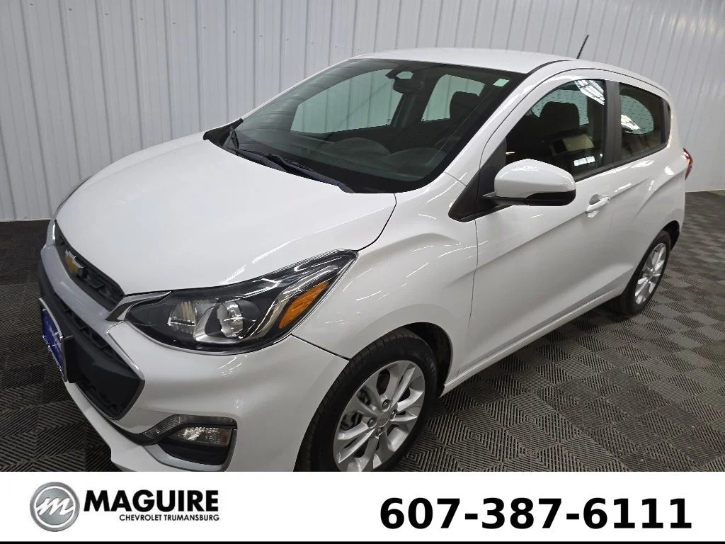 Used 2020 Summit White Chevrolet 1LT image 8