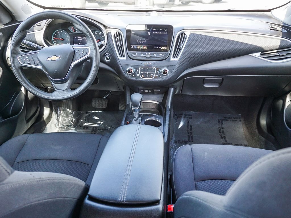 Used 2025 Gray Chevrolet LT image 14