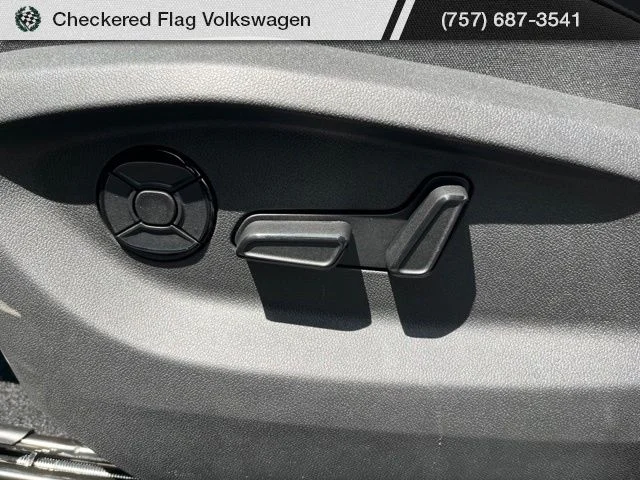 New 2026 White Volkswagen 2.0T SE image 23