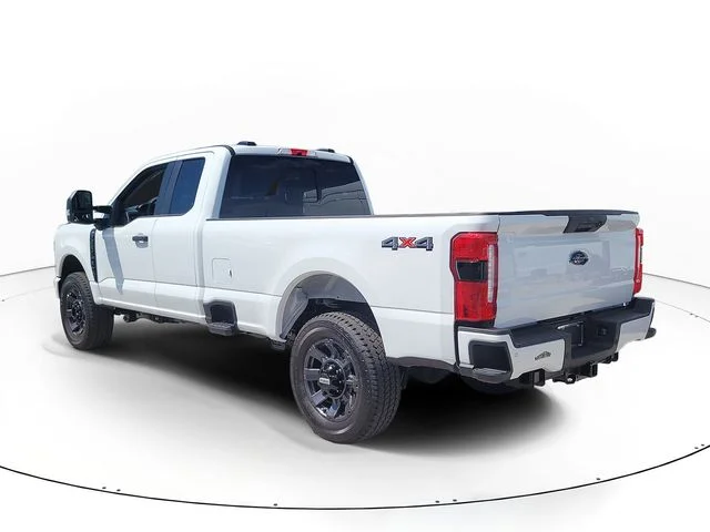 New 2026 Oxford White Ford XL image 6