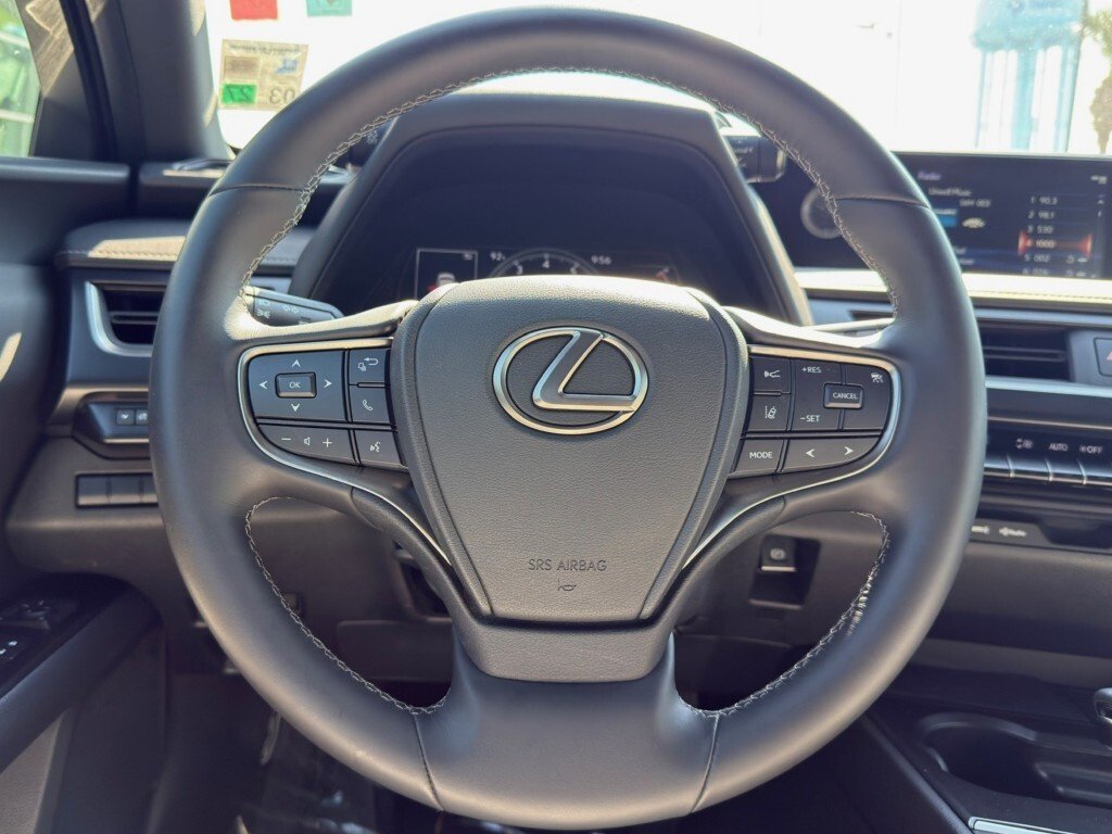 Certified Used 2022 ATOMIC SILVER Lexus UX 200 image 16
