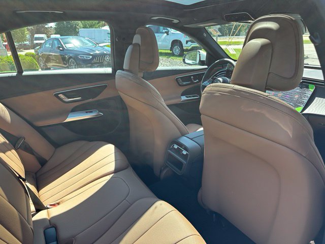 New 2027 Polar White Mercedes-Benz E 350 image 59