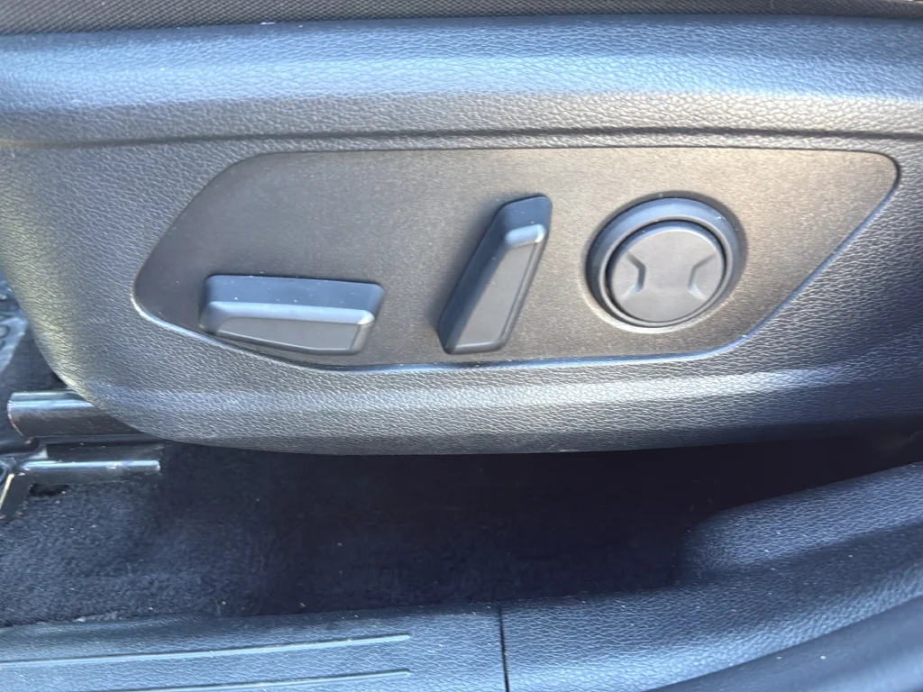Used 2024 Gray Kia X-Line image 17