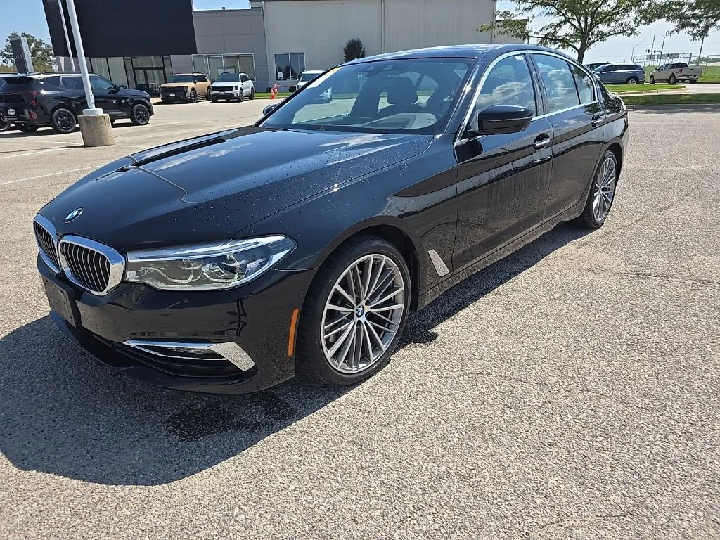 Used 2018 Black BMW 540i xDrive image 4