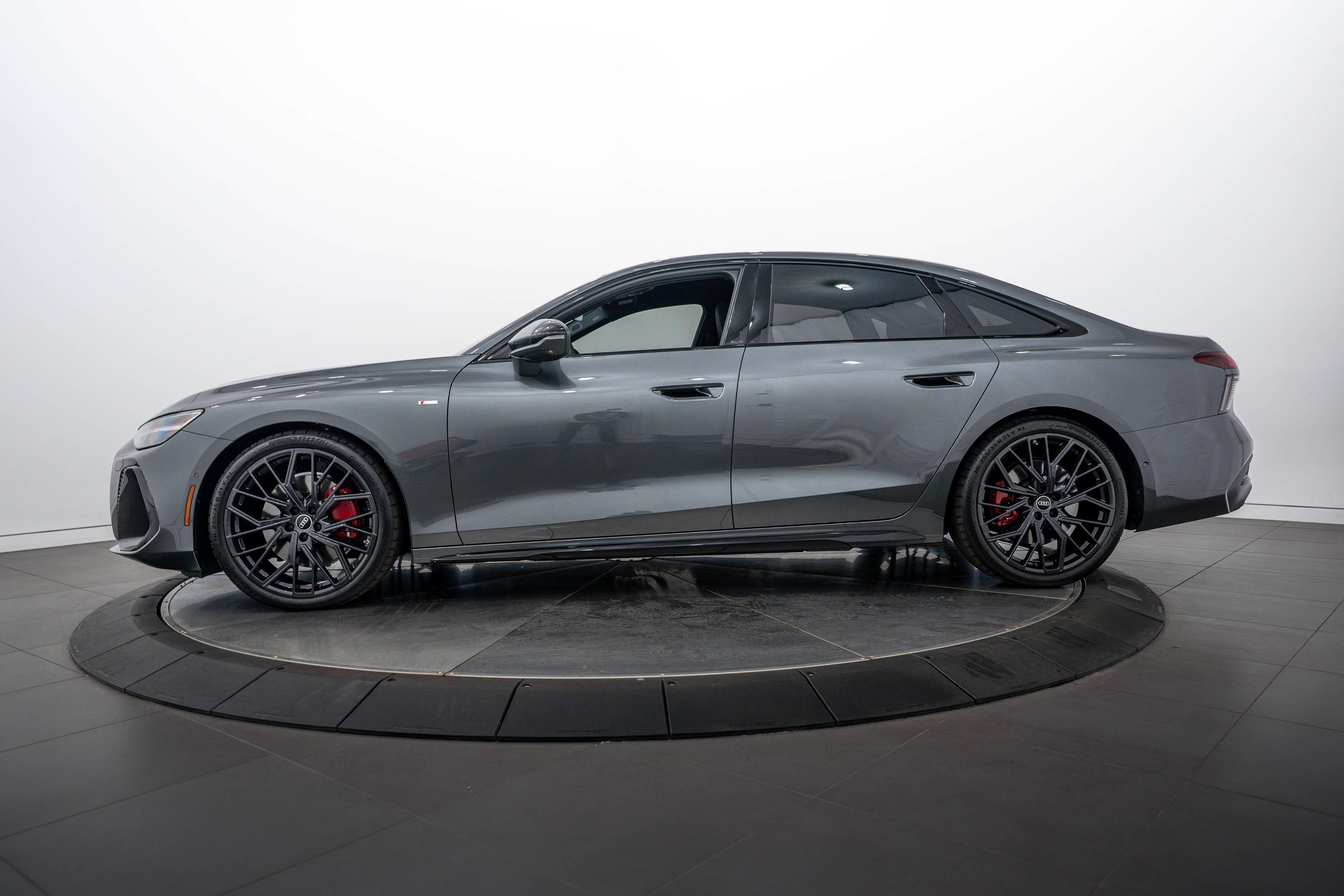 Used 2026 Daytona Gray Pearl Effect Audi Prestige image 6