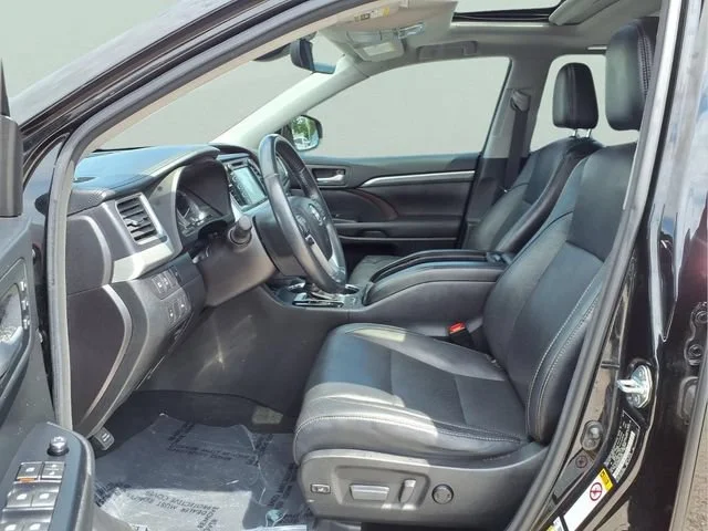 Used 2017 Black Toyota Limited image 16