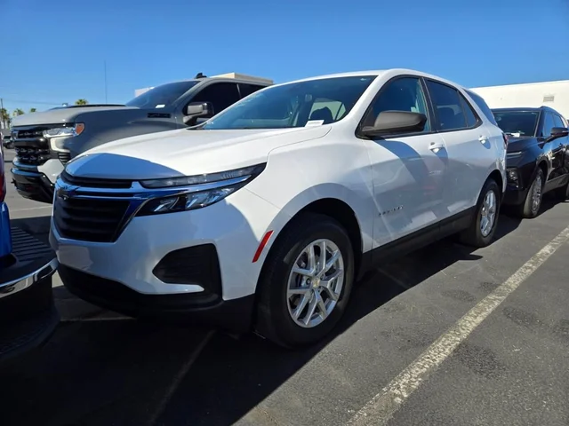 2024 Chevrolet Equinox LS