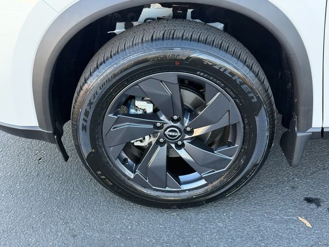 New 2026 Everest White Pearl TriCoat Nissan SV image 12