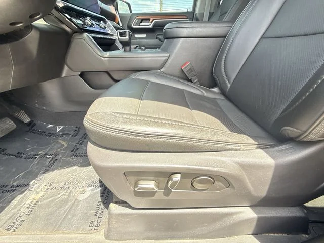 Used 2023 Silver GMC Denali image 12