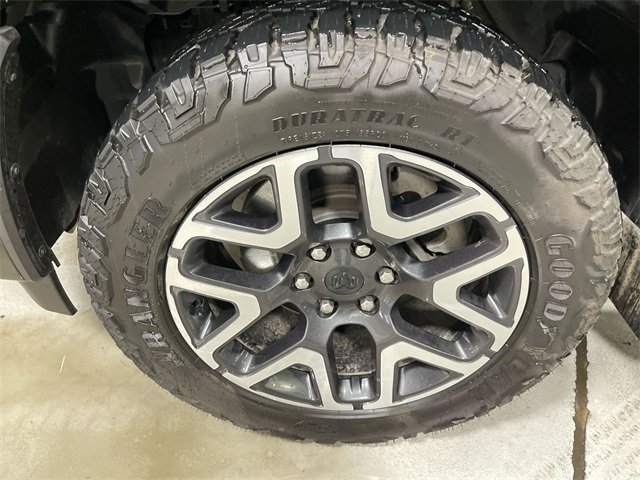 2025 Ram 1500 Laramie photo 4