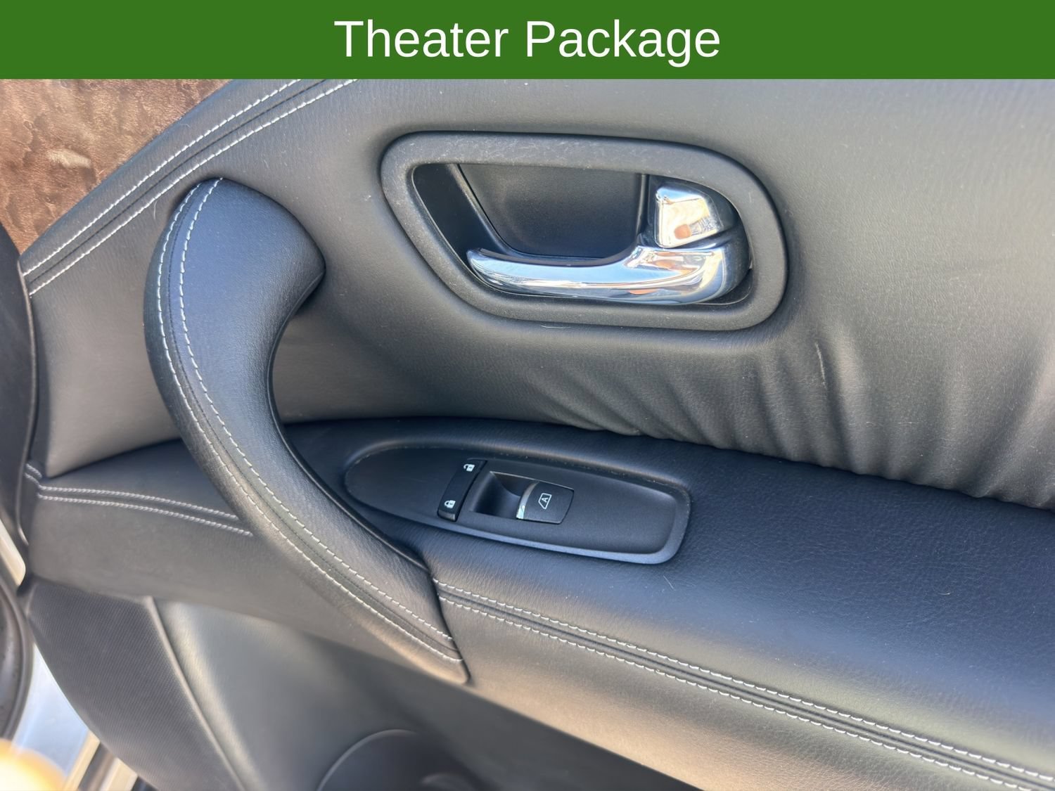Used 2016 Silver INFINITI  image 16