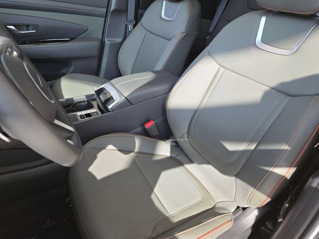 2025 Hyundai Santa Cruz Limited - Photo 22