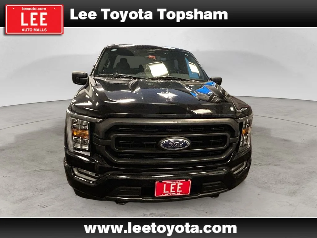 Used 2023 Black Metallic Ford XLT image 8