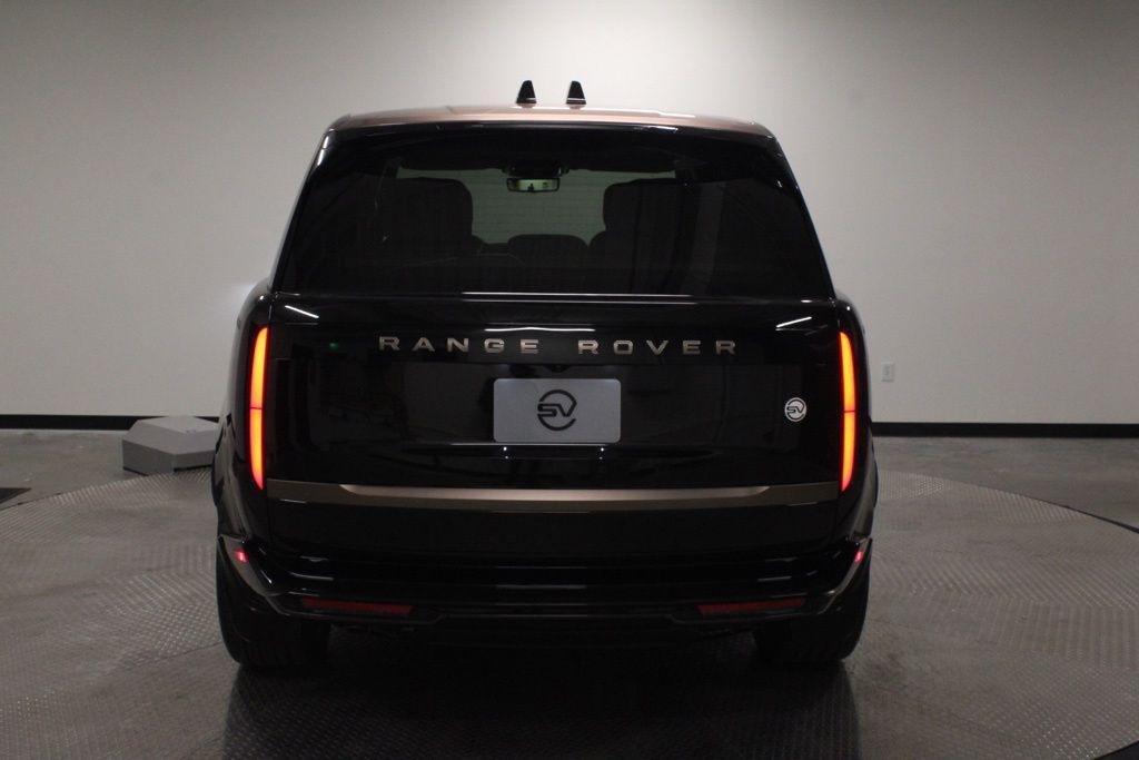 New 2026 Santorini Black Land Rover SV image 6