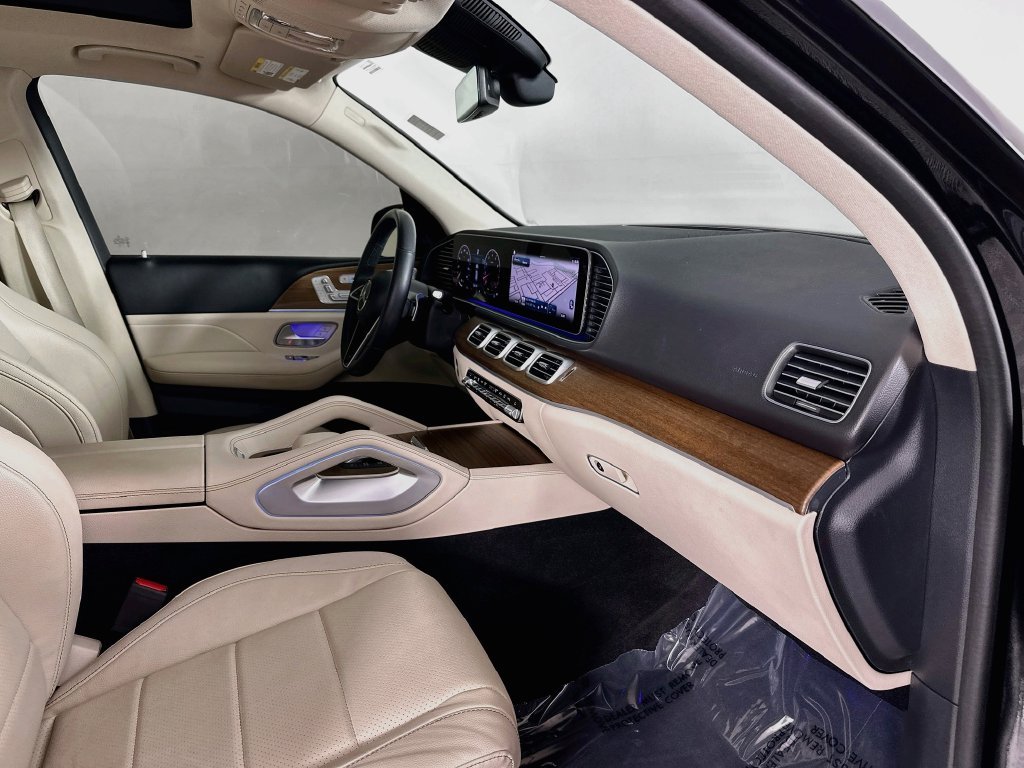 Certified Used 2024 Black Mercedes-Benz GLE 350 image 30