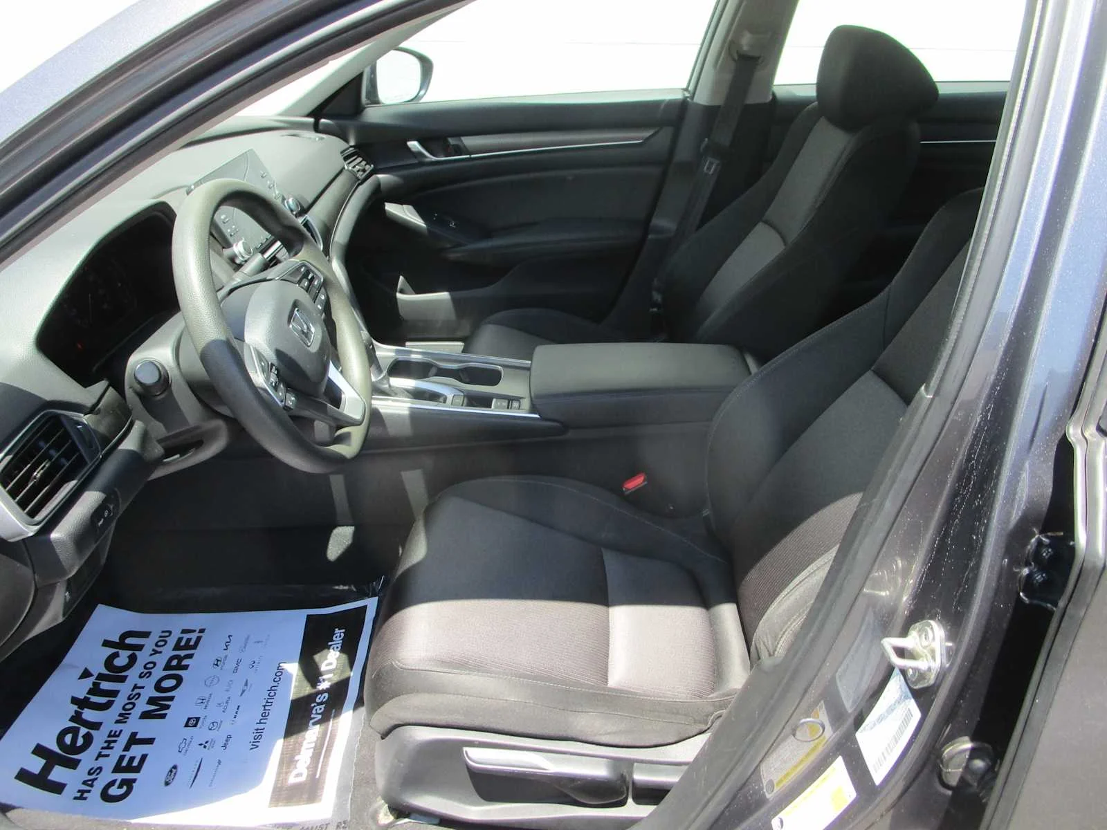 Used 2020 Modern Steel Metallic Honda LX image 10