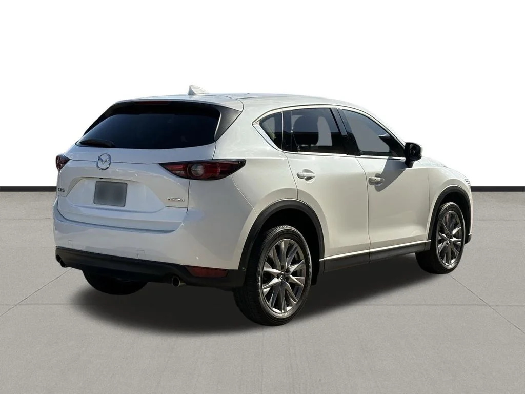 Used 2021 Snowflake White Pearl Mica Mazda Grand Touring image 5
