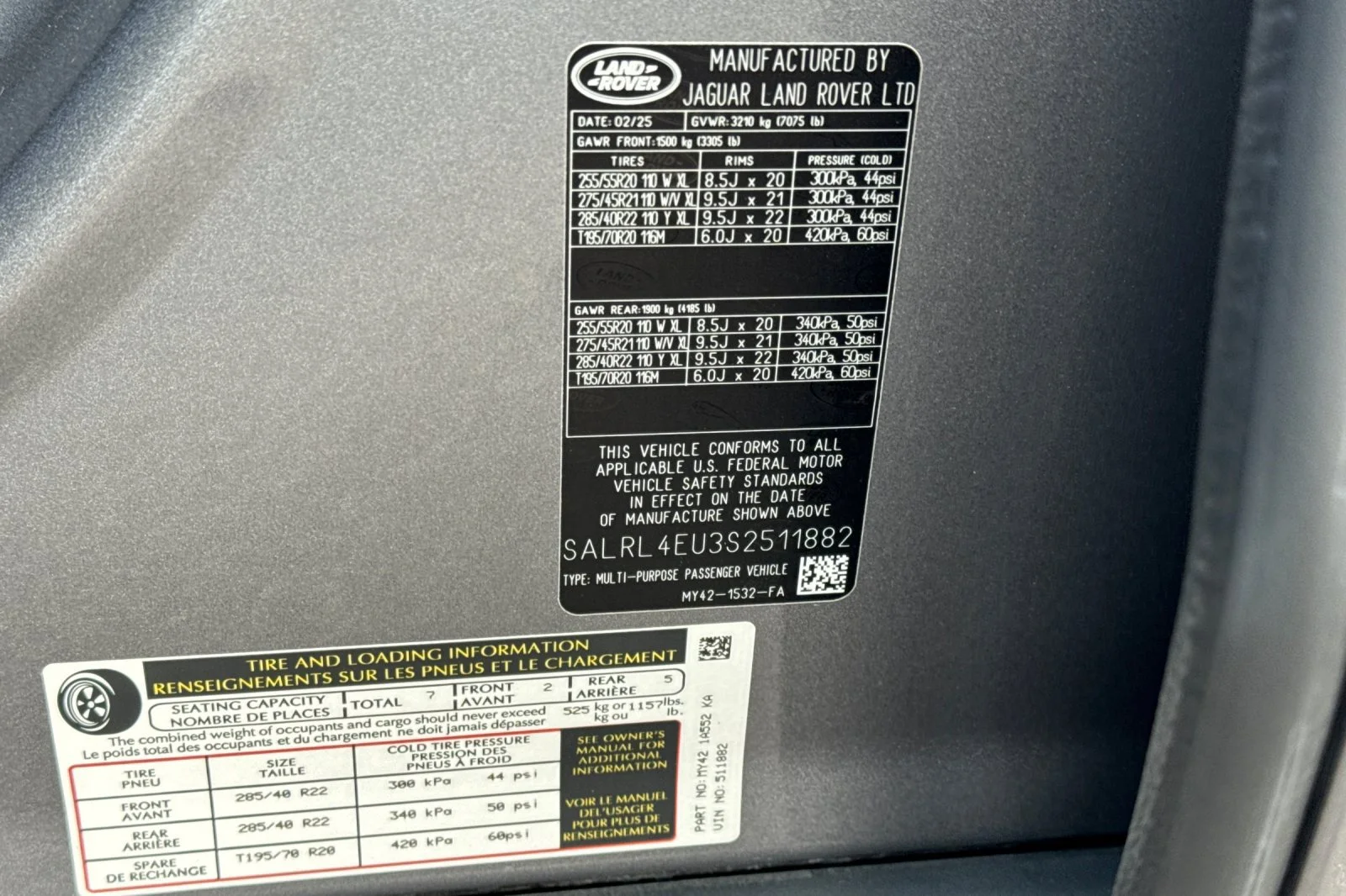 Certified Used 2025 Gray Land Rover Dynamic SE image 36