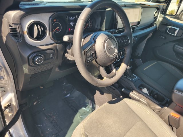 Used 2024 Silver Jeep Sport S image 12