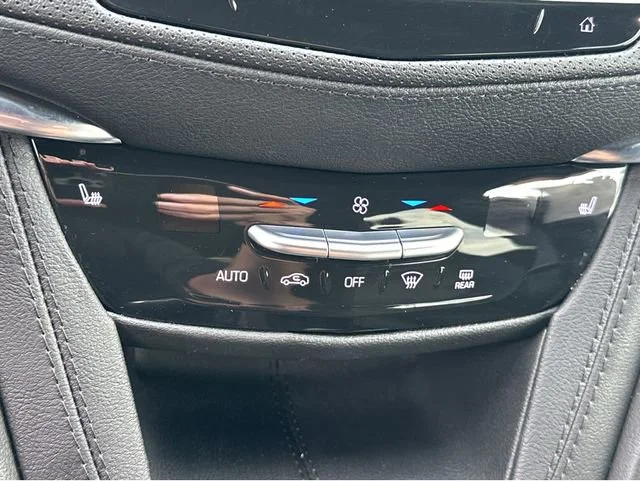 2024 Cadillac XT6 Luxury - Photo 19
