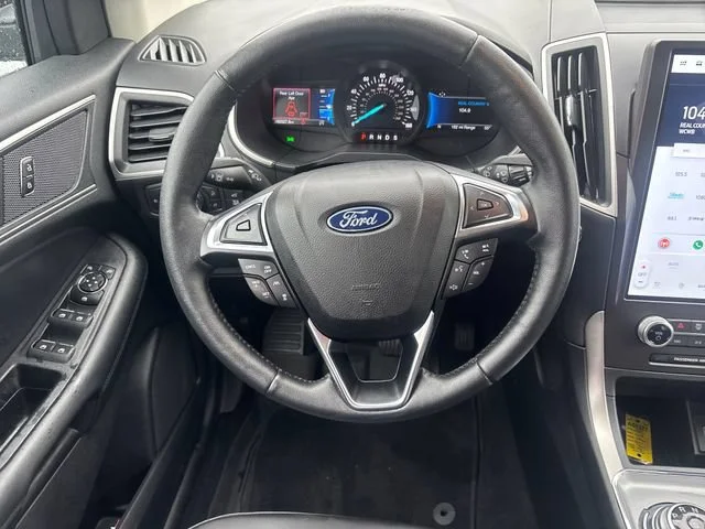 Used 2021 Red Ford SEL image 16