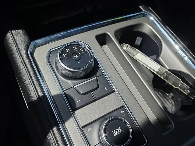 Used 2020 Silver Ford XLT image 20