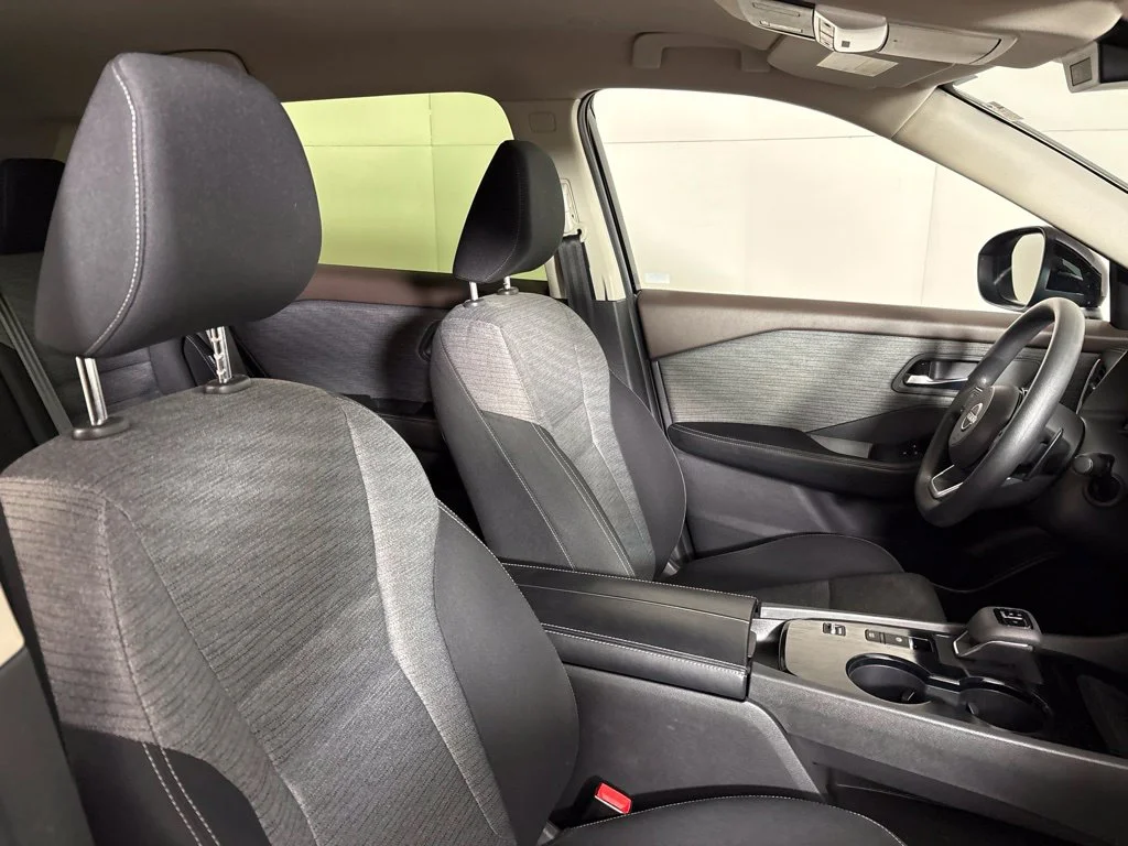 Used 2023 Black Nissan SV image 18