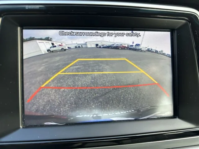 Used 2019 Red Hyundai SE image 24