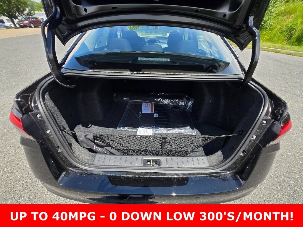 2025 Nissan Versa Sedan SV - Photo 33