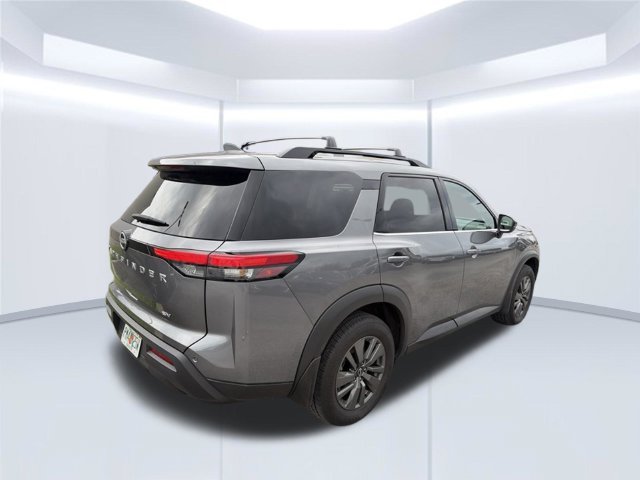 Used 2024 Gray Nissan SV image 6