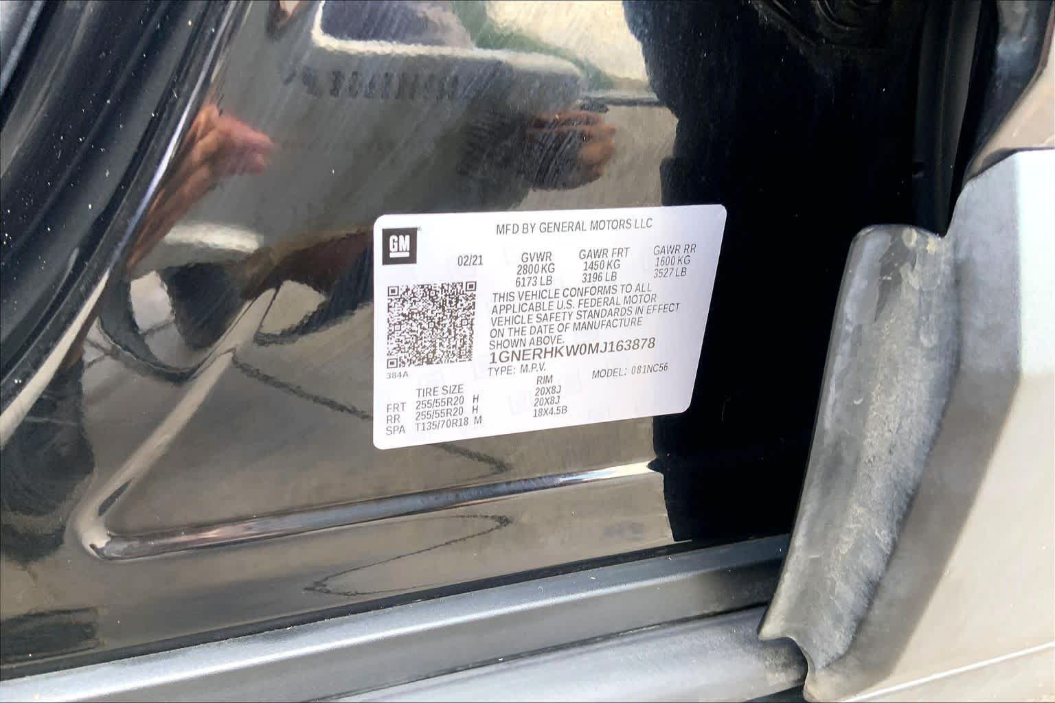 Used 2021 Mosaic Black Metallic Chevrolet LT Leather image 34