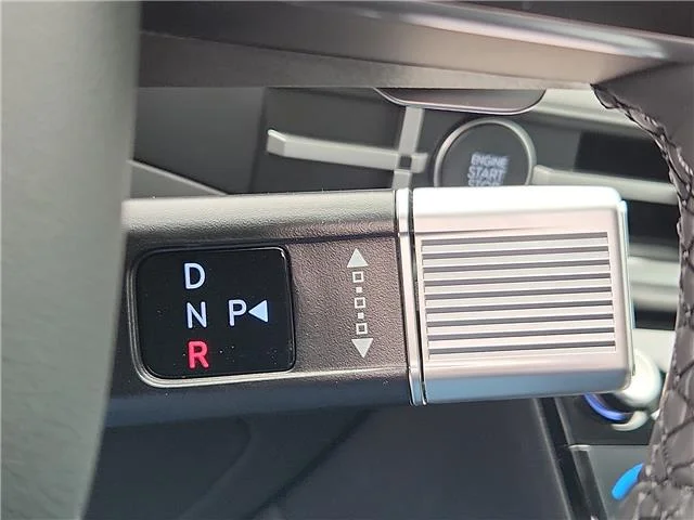 New 2026 Hampton Gray Hyundai SE image 16