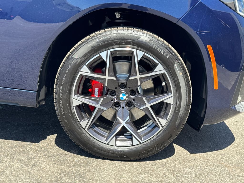 New 2026 Tanzanite Blue II Metallic BMW 30 xDrive image 7
