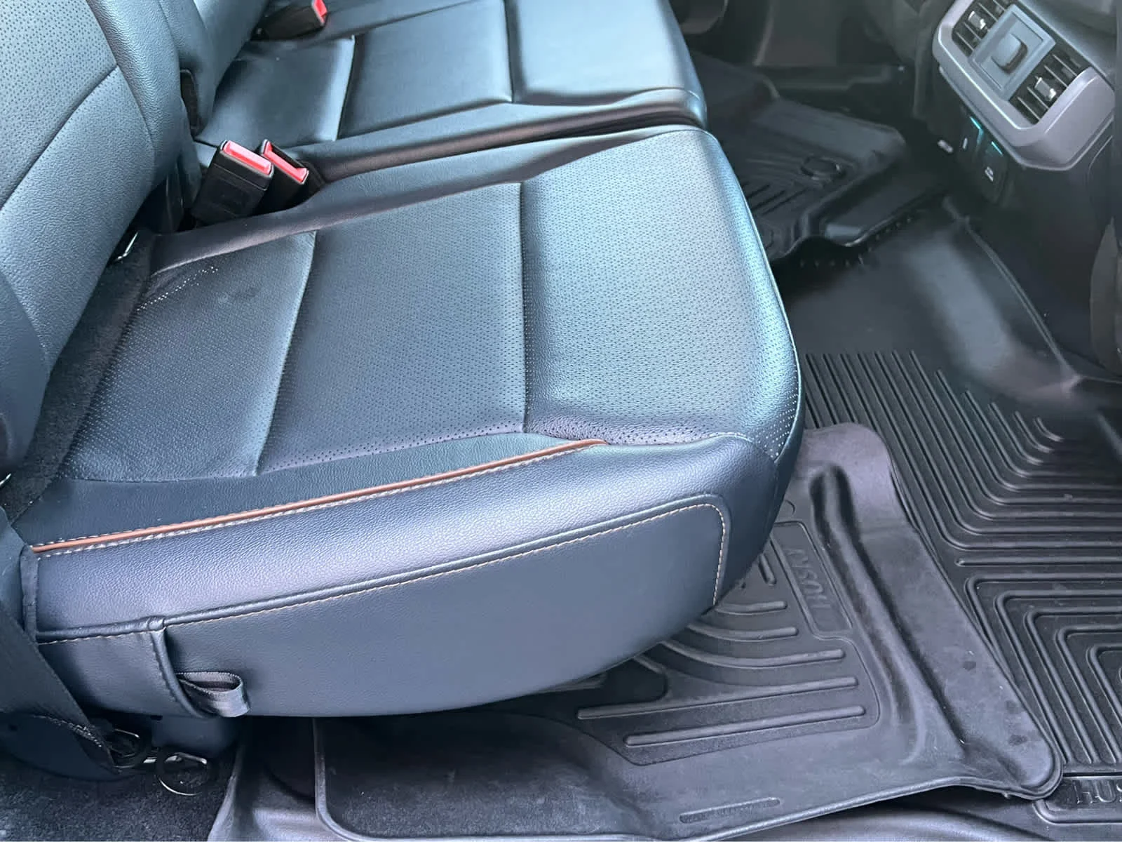 Used 2024 Avalanche Ford LARIAT image 22
