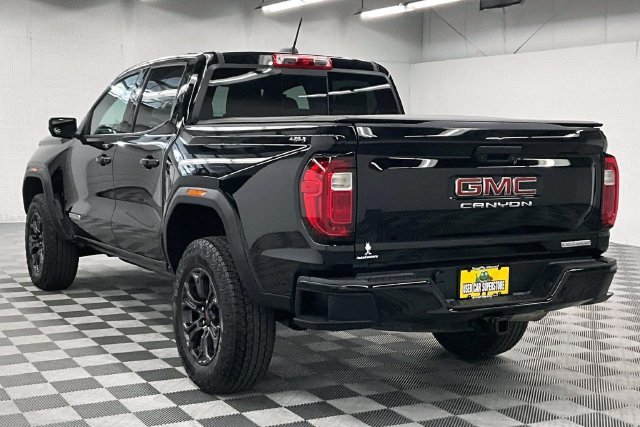 Used 2024 Onyx Black GMC Elevation image 2