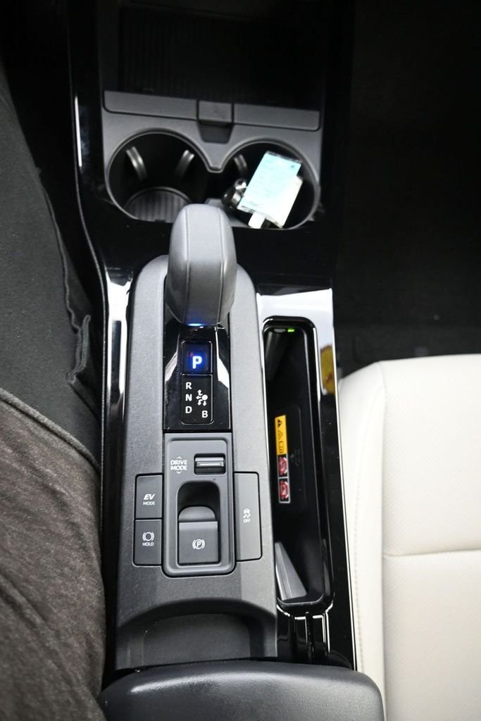 Used 2024 Beige Toyota XLE image 18