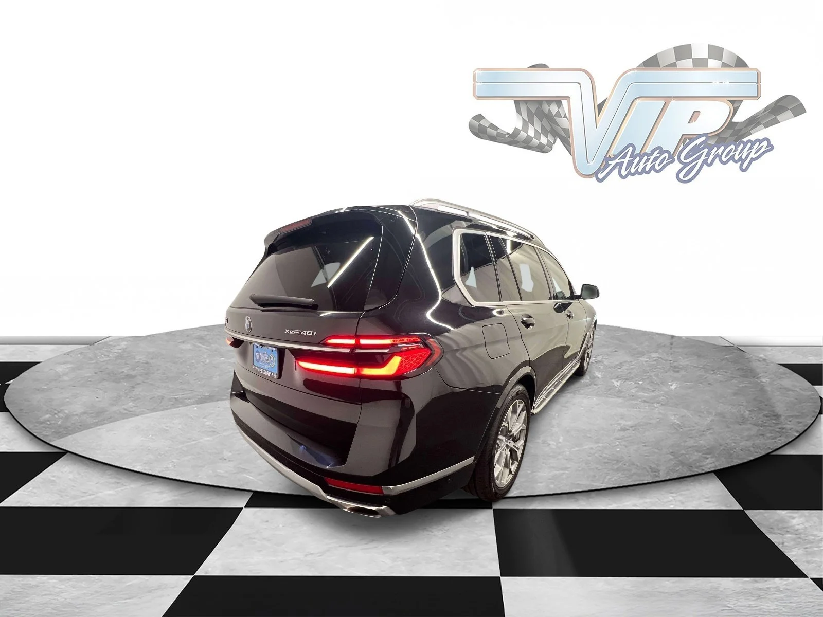 Used 2024 Black BMW xDrive40i image 7