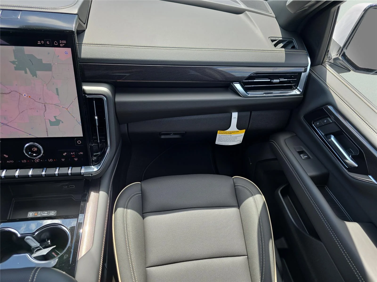 New 2026 Summit White GMC Elevation image 36