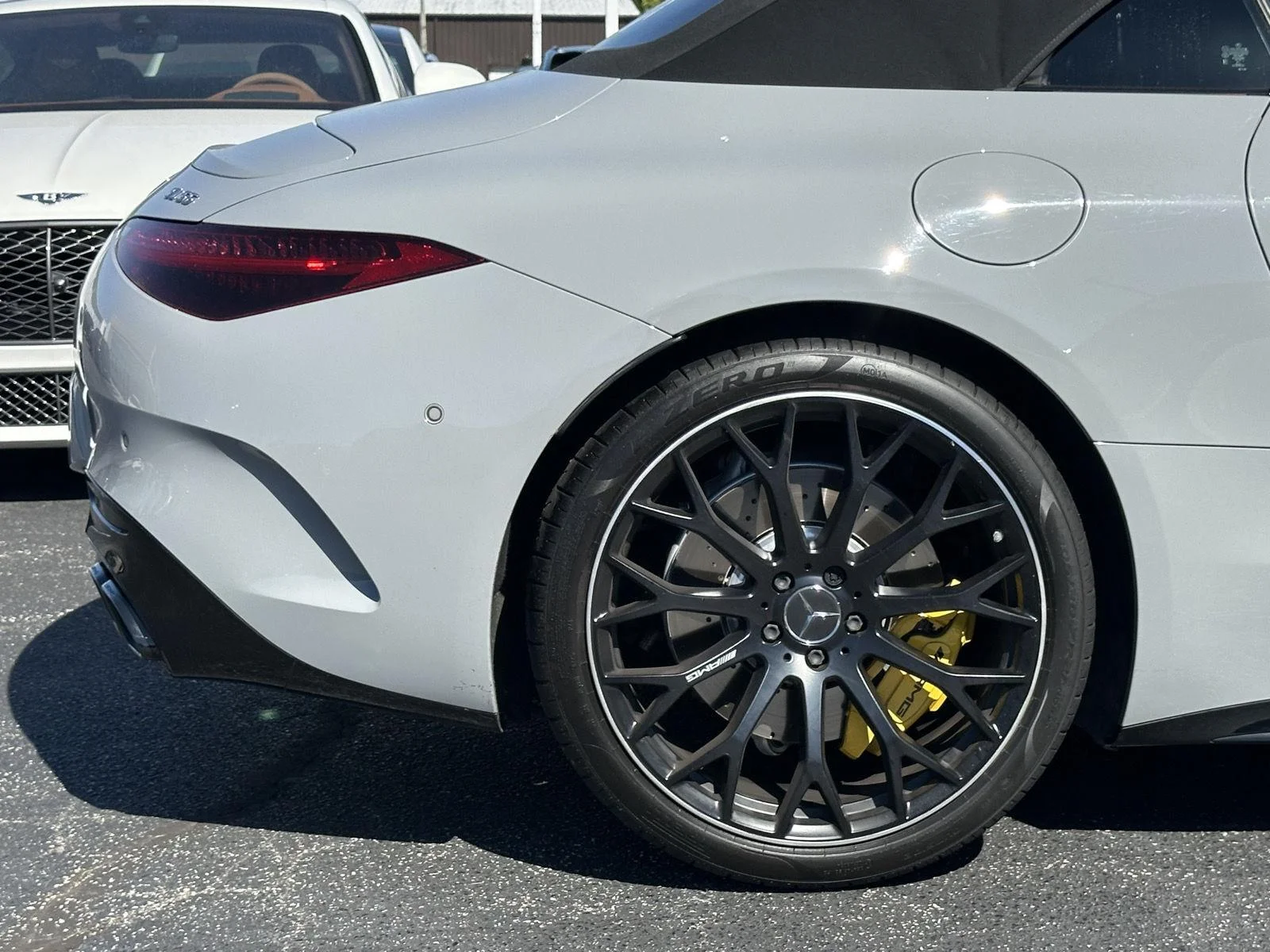 Used 2022 MANUFAKTUR Alpine Grey Mercedes-Benz AMG® SL 55 image 49
