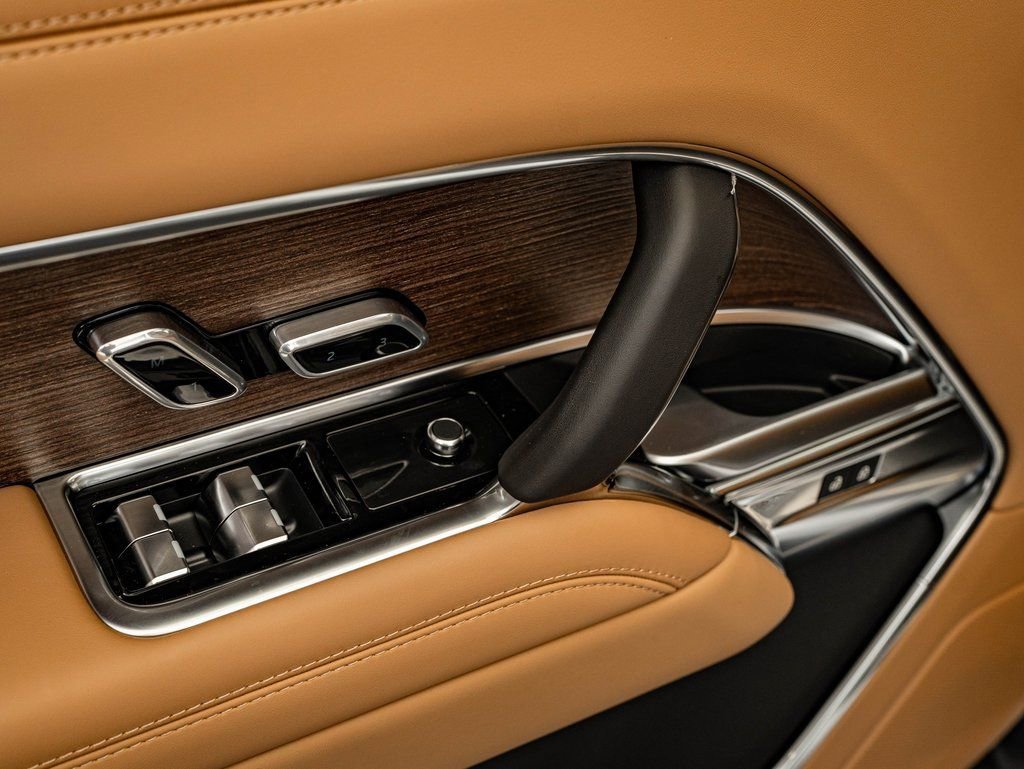 2026 Land Rover Range Rover SE - Photo 25