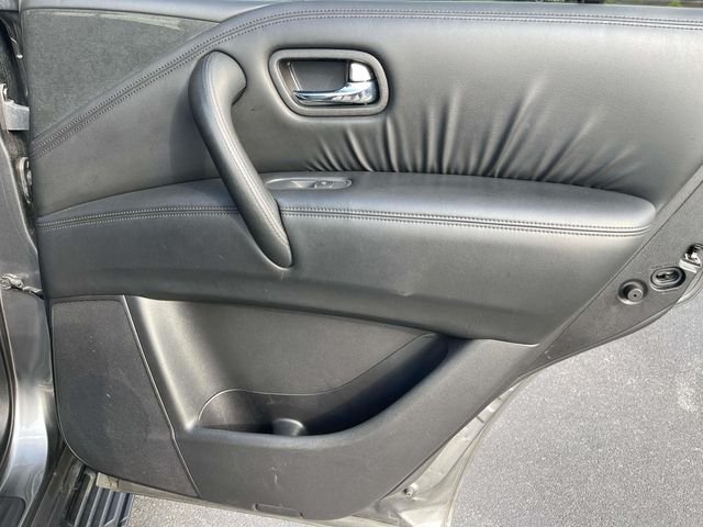 Used 2024 Gray Nissan SV image 23