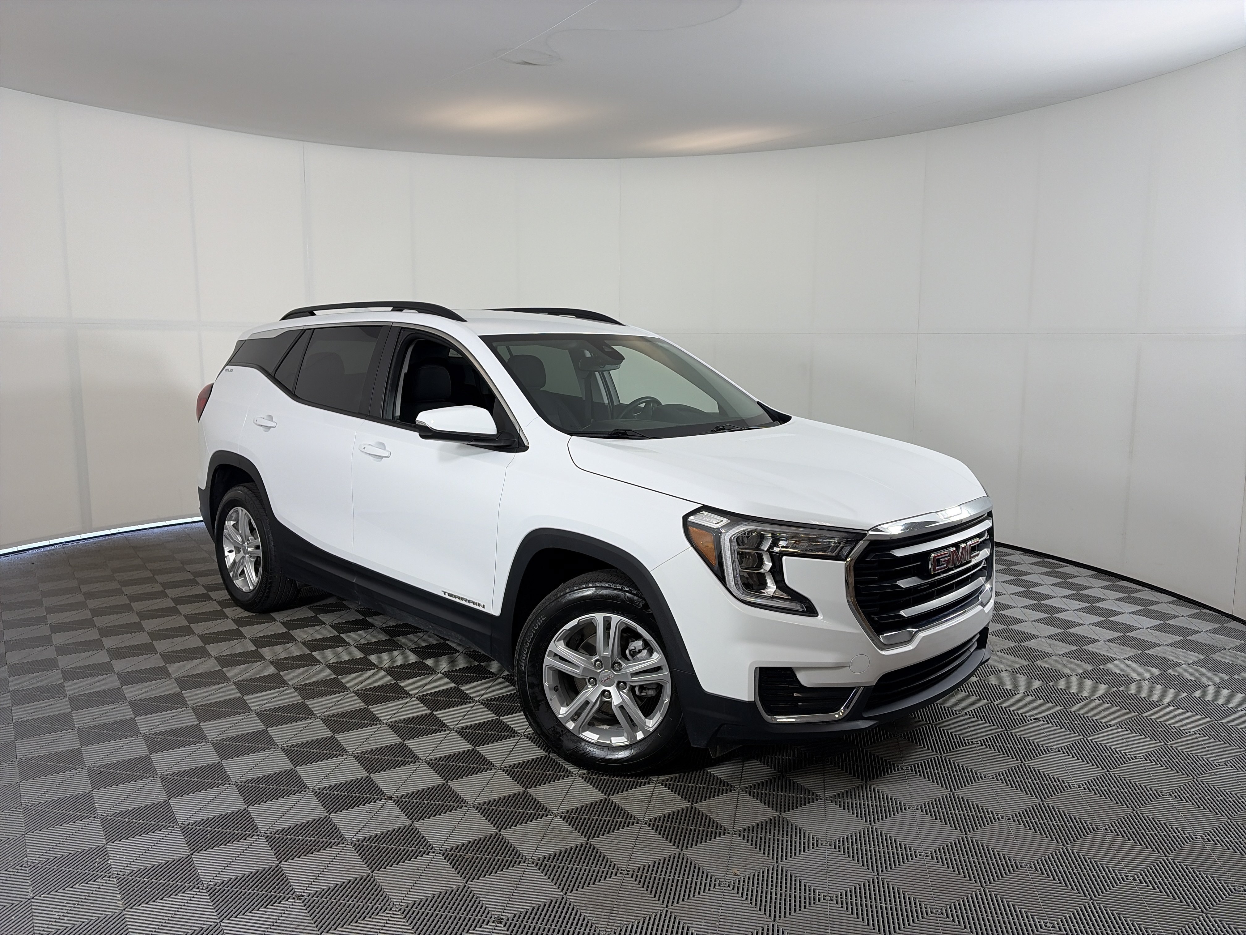 2024 GMC Terrain