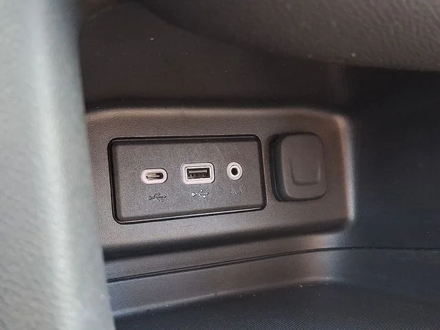 Used 2024 Lakeshore Blue Chevrolet LT image 23