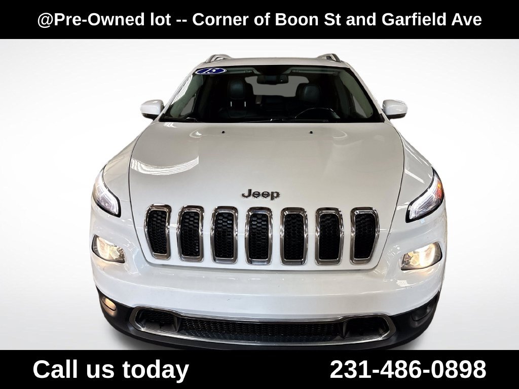 Used 2015 White Jeep Limited image 8