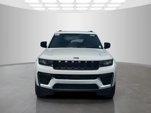 New 2026 Bright White Clear-Coat Exterior Paint Jeep 85th Anniversary Edition image 2
