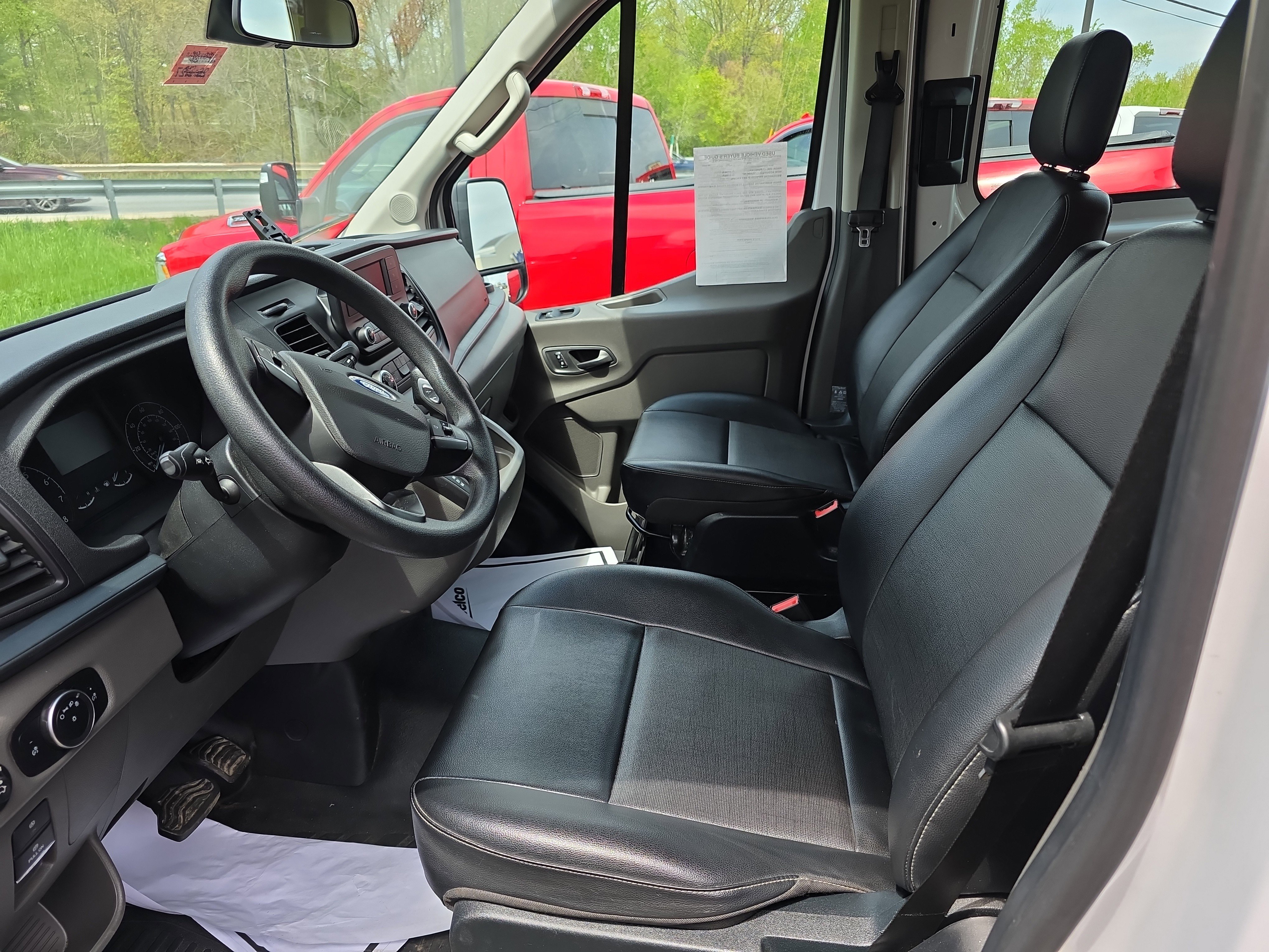 Used 2023 OXFORD WHITE Ford T250 MED RF AWD image 8